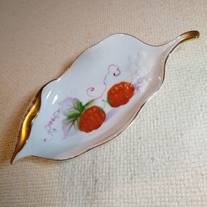Vintage Ceramic Leaf Trinket Dish